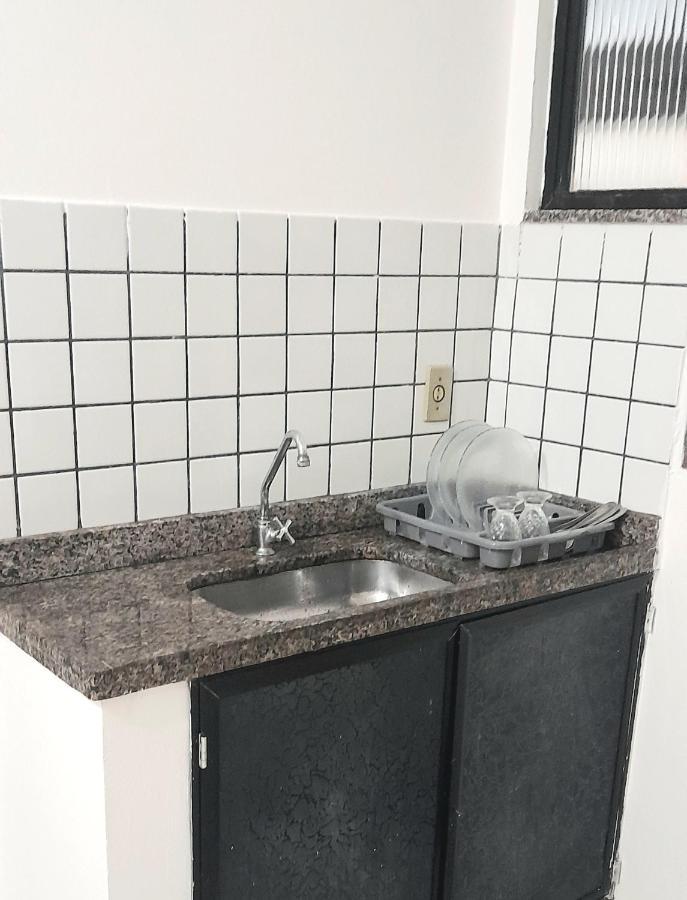 Apto. Maravilhoso No Centro De Macae Para 2Pessoas Buitenkant foto
